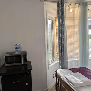 Star Cozy Guest house