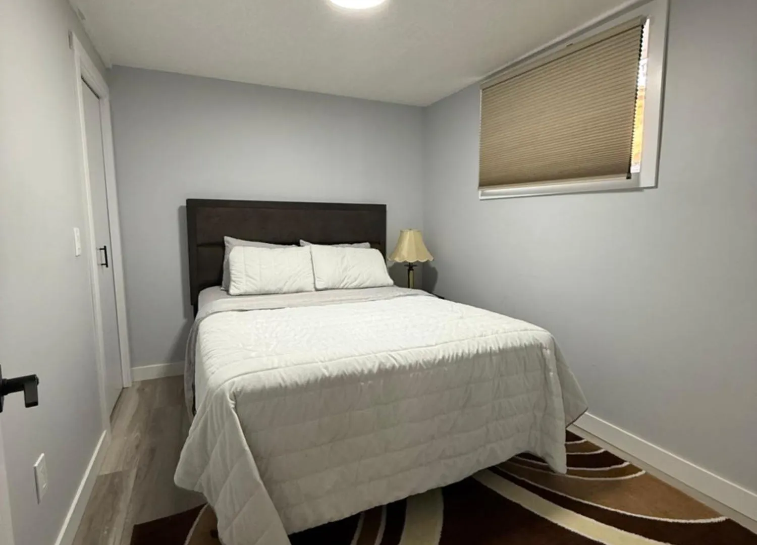Spacious 2 Bedroom 3 Beds Lower Unit With Separate Entrance And Parking Space Near Downtown, Calgary Zoo, Costco And Many More location
